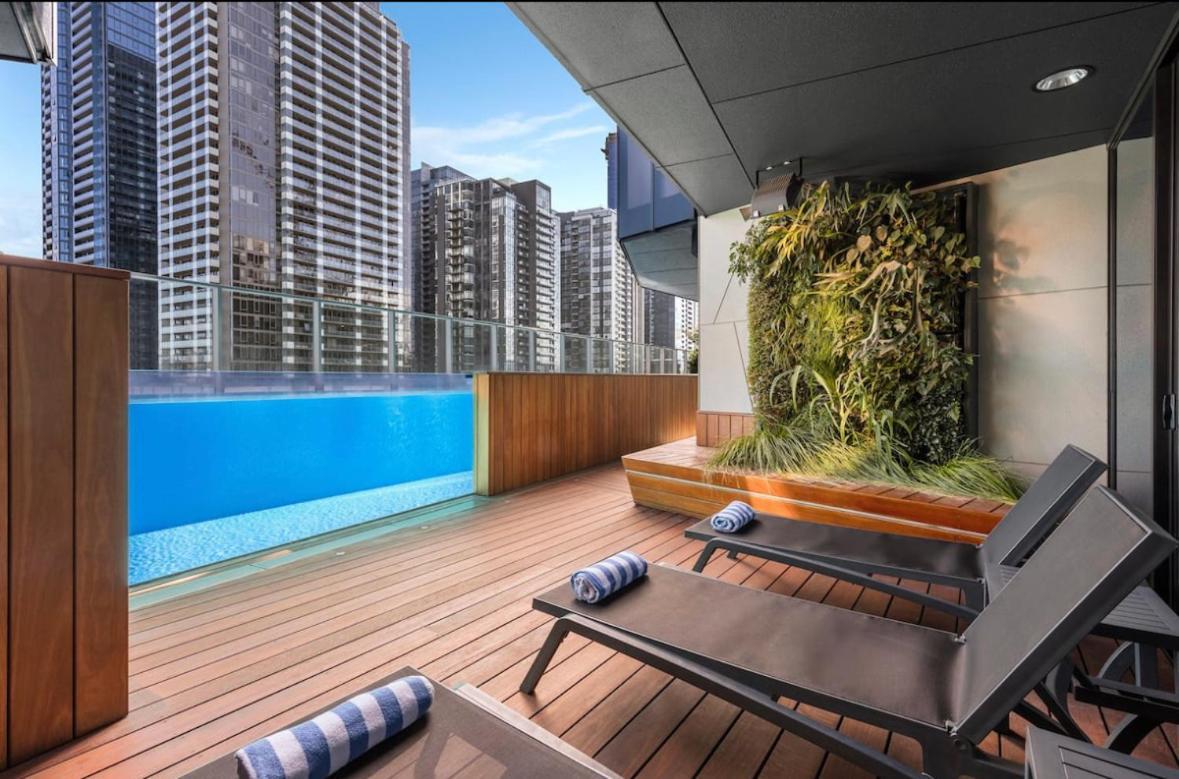 1 Brm, Sea View, Newly Renovated, Next To Crown Appartement Melbourne Buitenkant foto